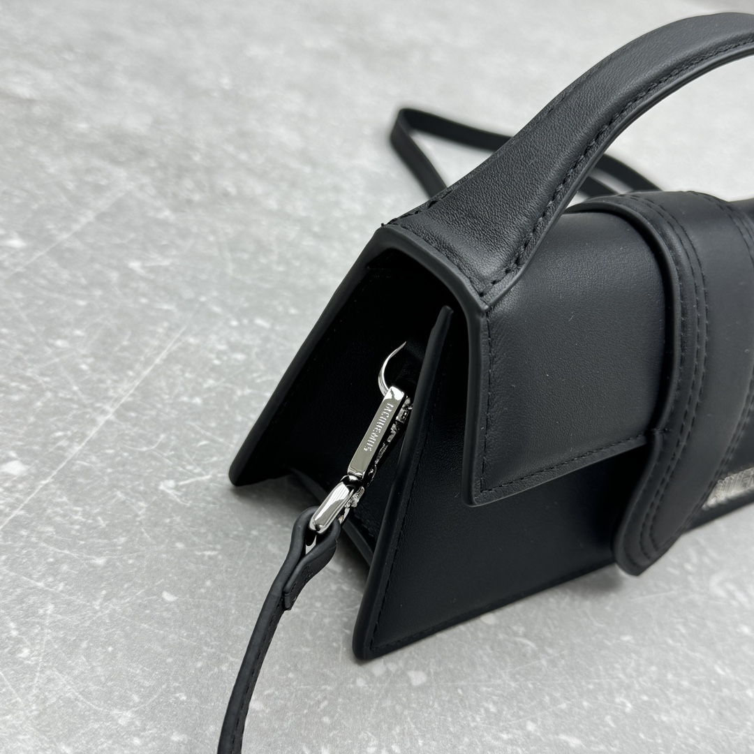 Jacquemus -Bamnino new black silver small crossbody bag