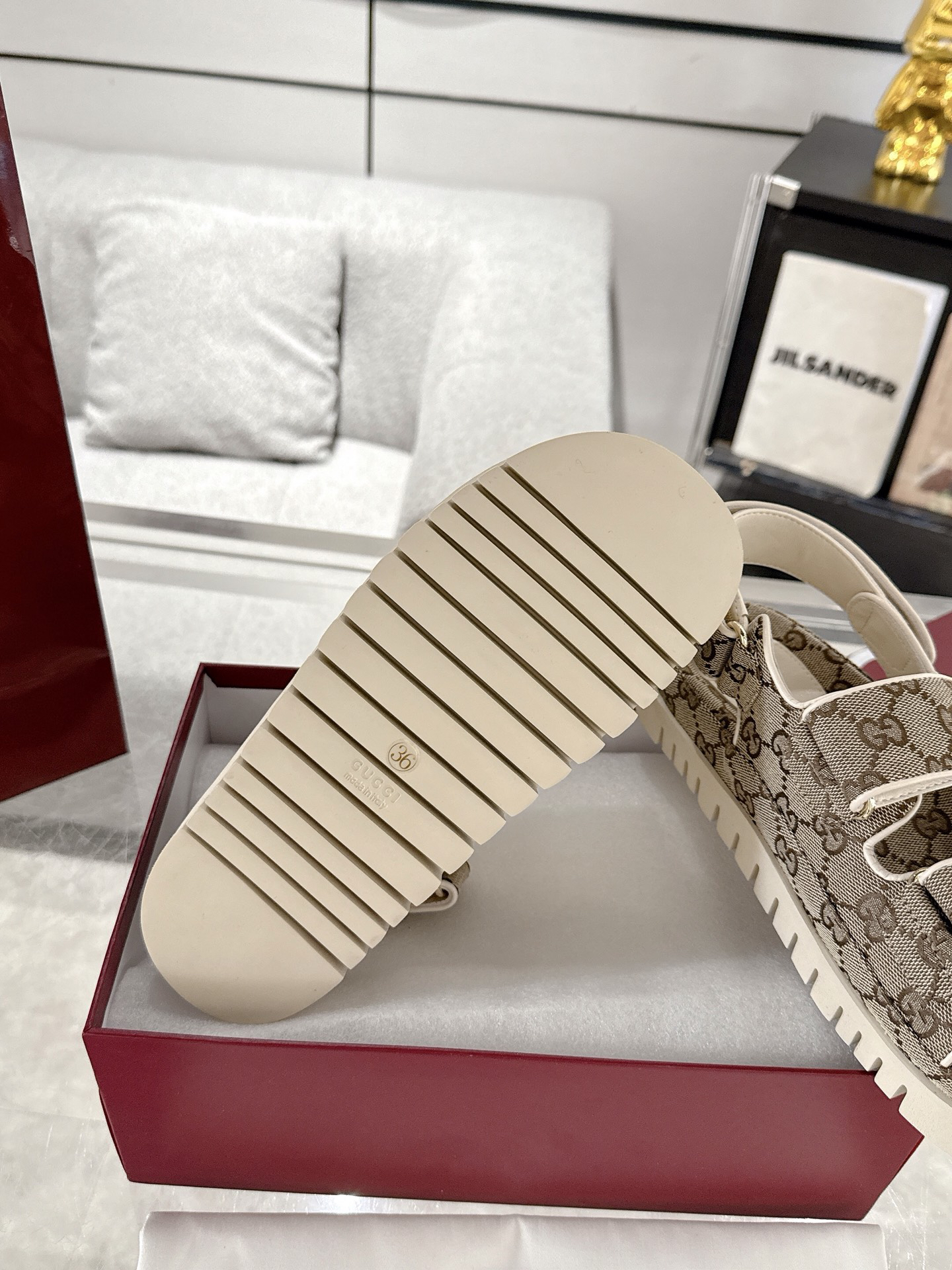 GUCCI - Canvas Round Toe Velcro Sandals Dark Brown