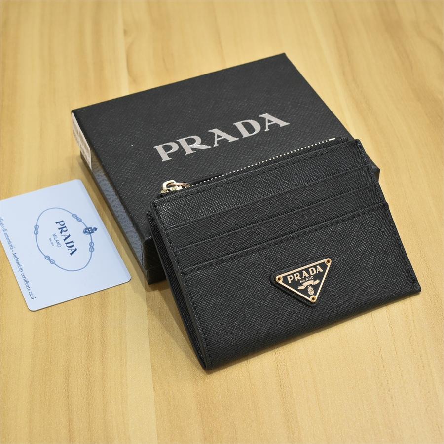 Prada-Hot selling real pickup bag