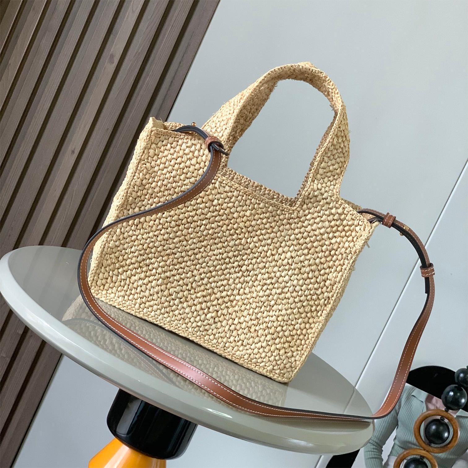 LOEWE-We Font Tote small coconut fiber Handbag