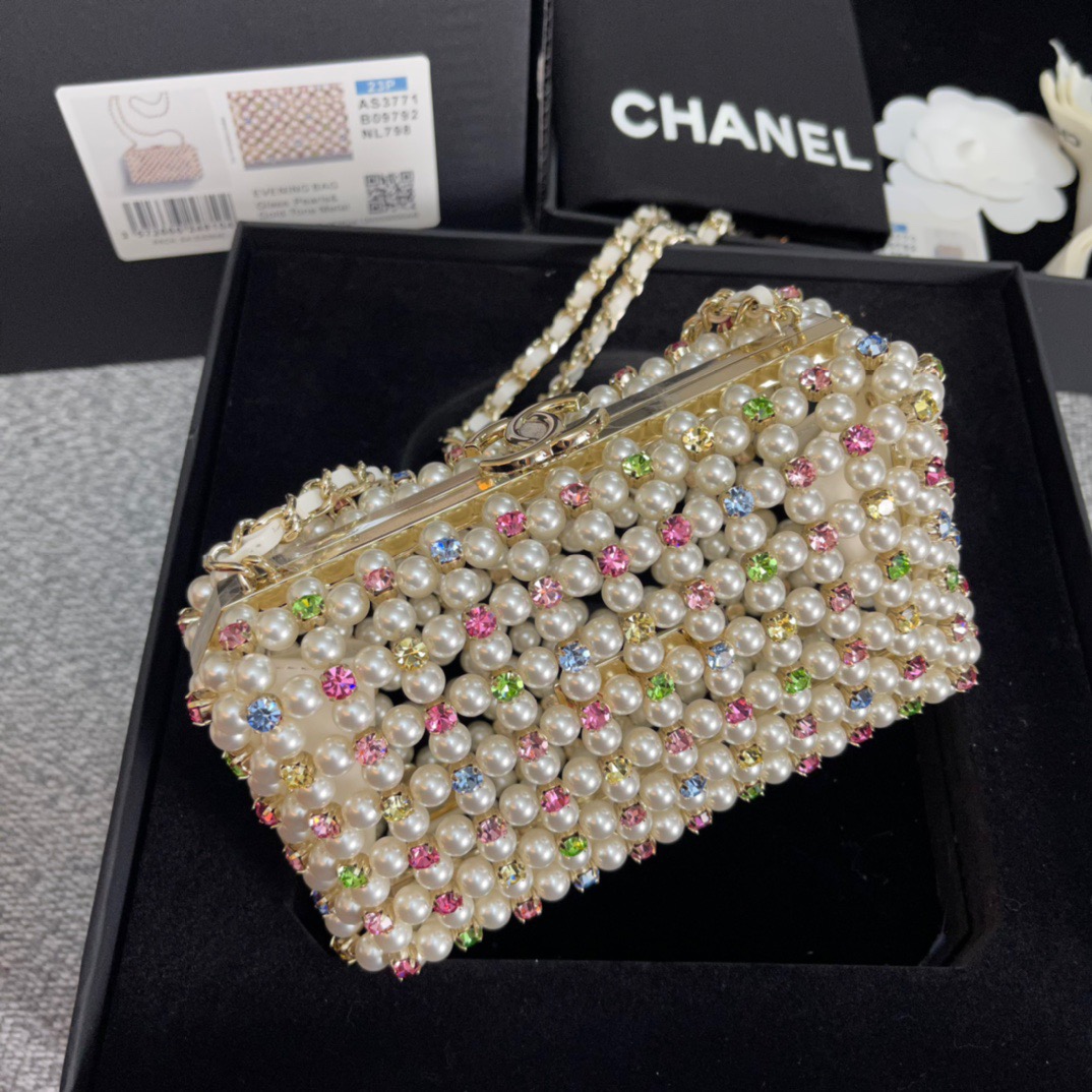 Chanel-Resort Evening Bag Pearl Glass Jewel Box