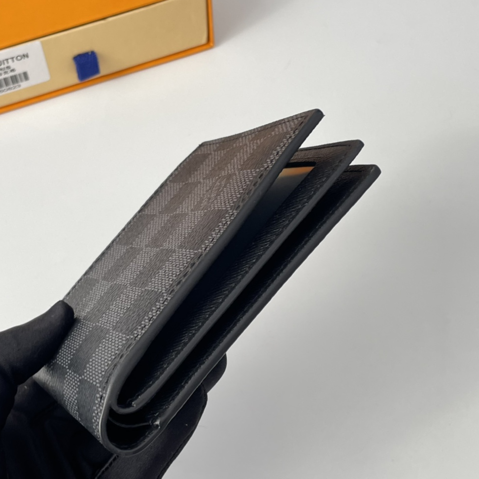 LOUIS VUITTON- Slender Checkerboard Card Holder Wallet