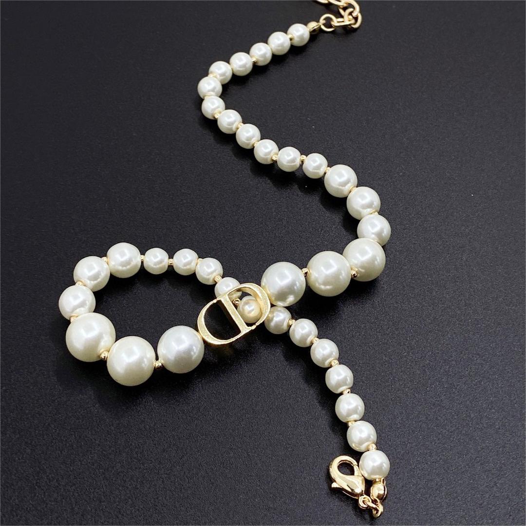 Dior-CD pearl necklace