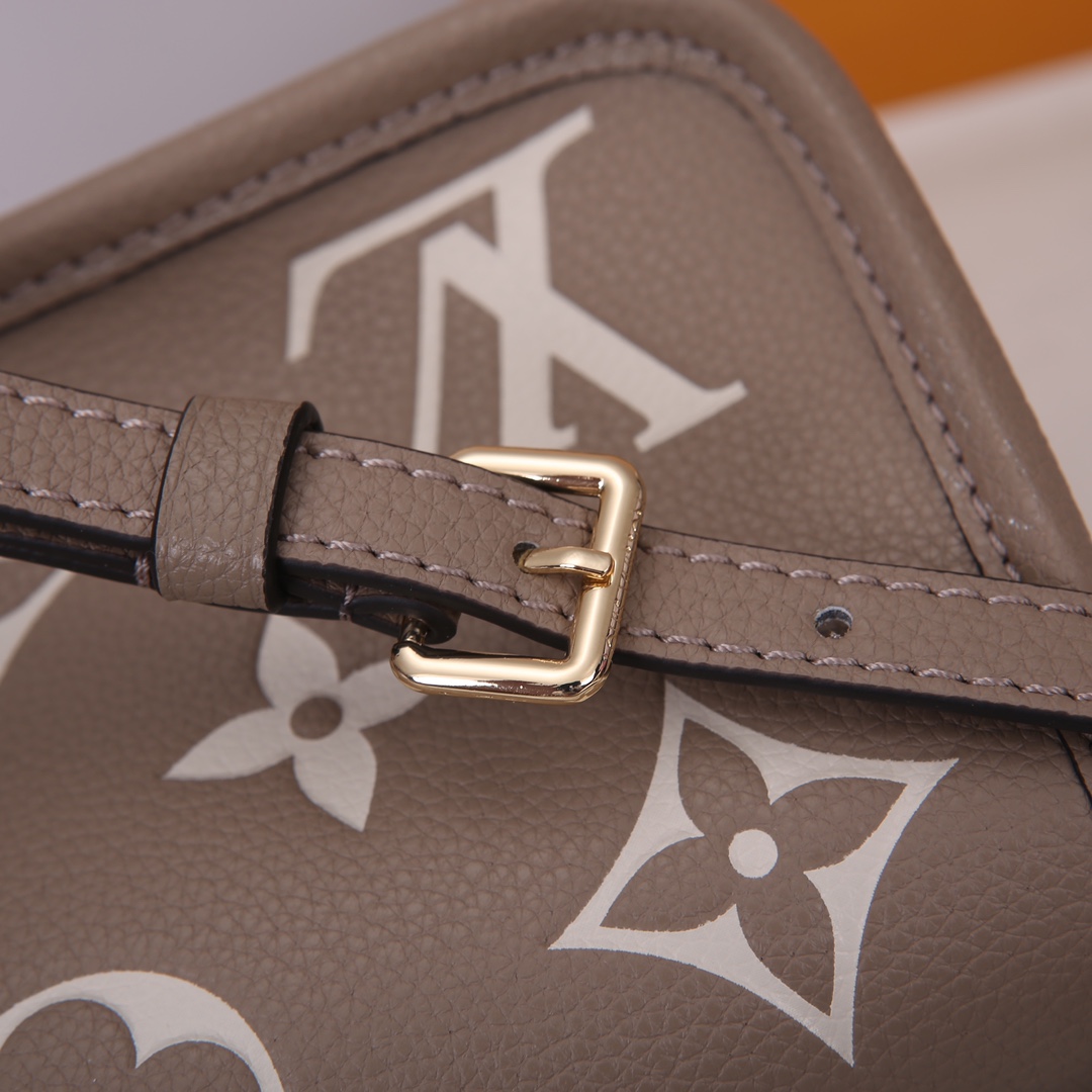 LV-NANO DIANE Apricot Handbag