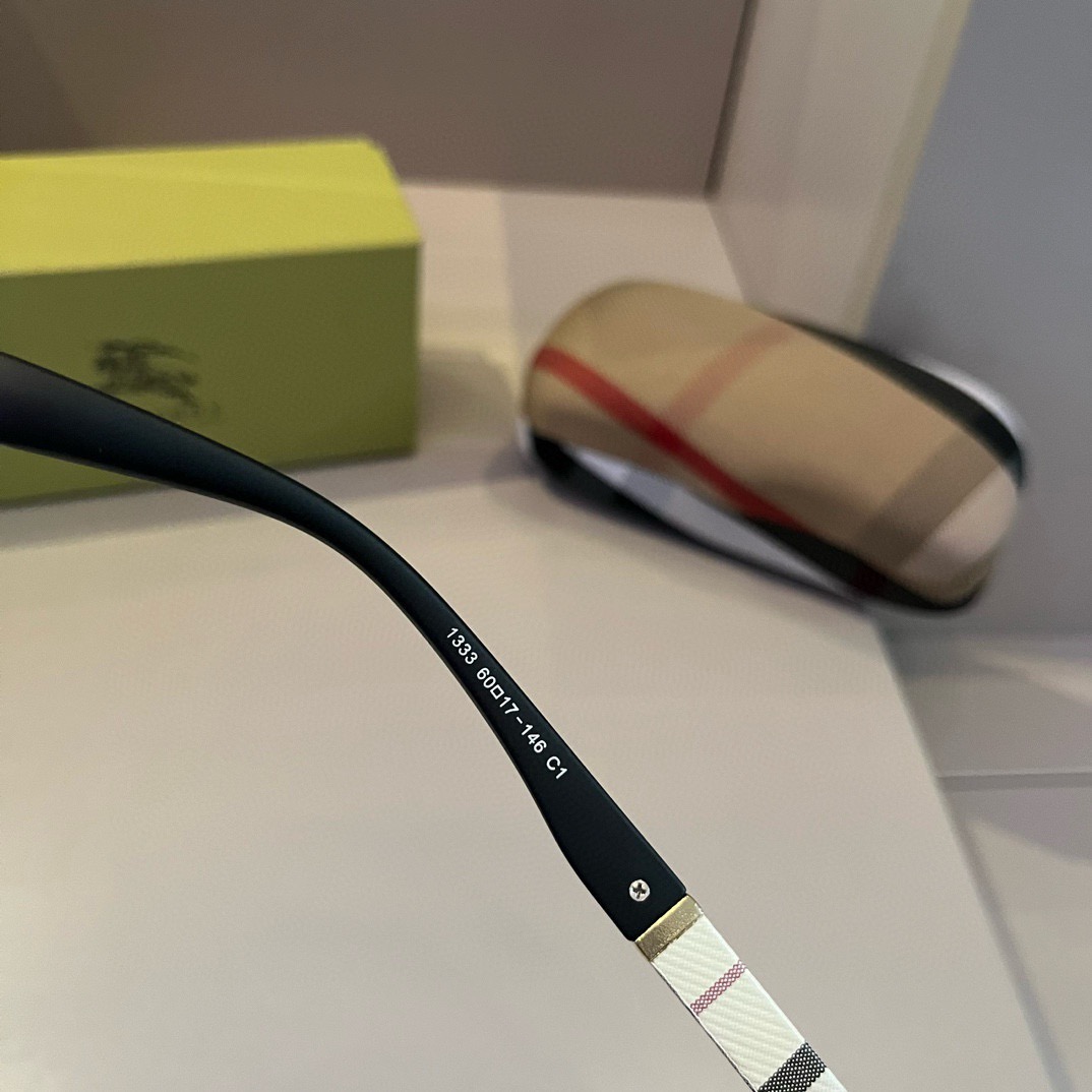 Burberry-2024 new unisex square sunglasses