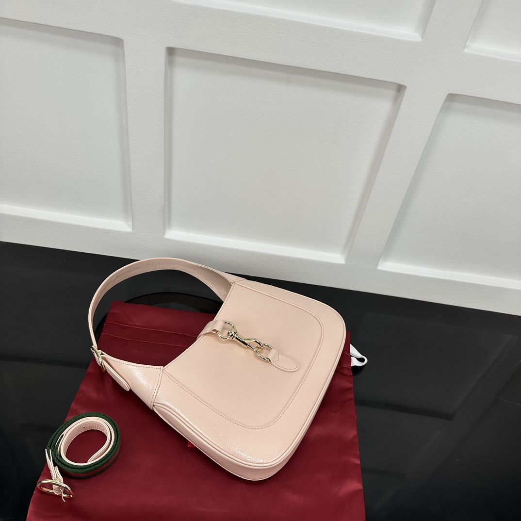 Gucci-Jackie series small shoulder backpack in light pink patent leather