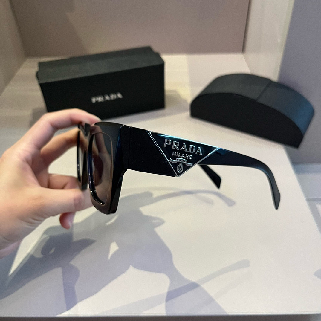 Prada-unisex generous framed sunglasses