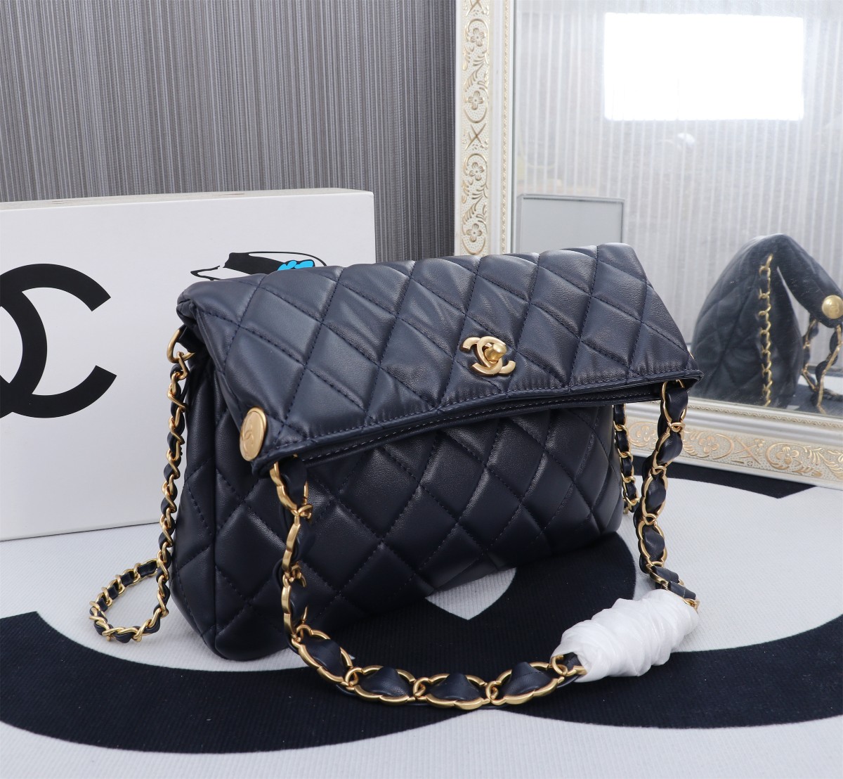 Chanel-24p hobo bag