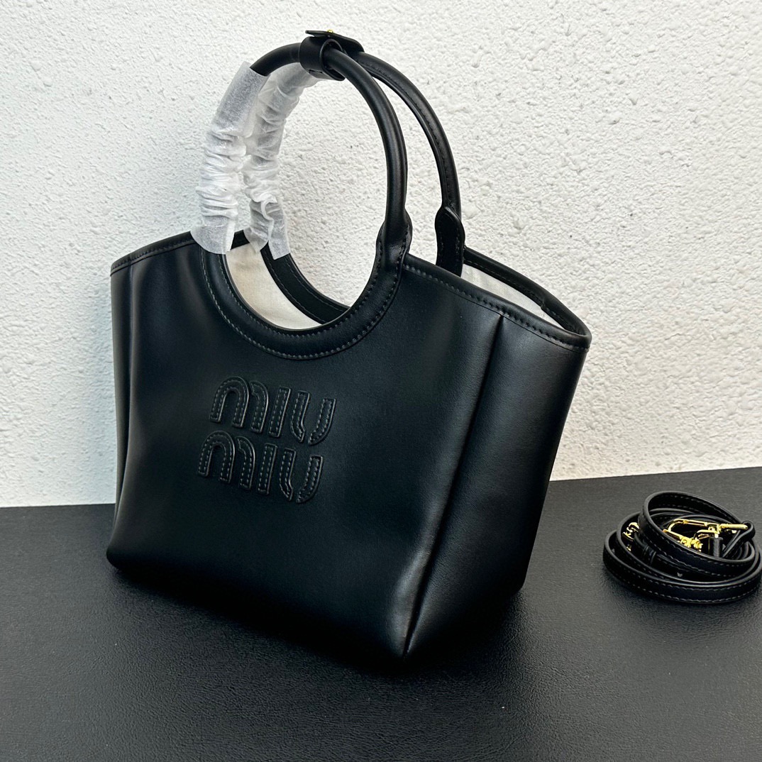 MiuMiu- autumn and winter hobo tote armpit bag