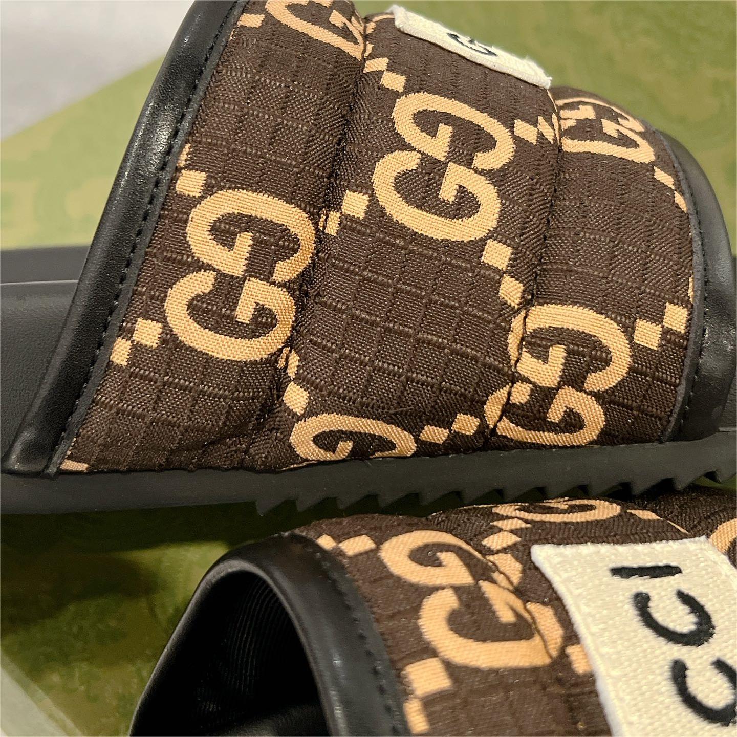 GUCCI-Couple style sandals