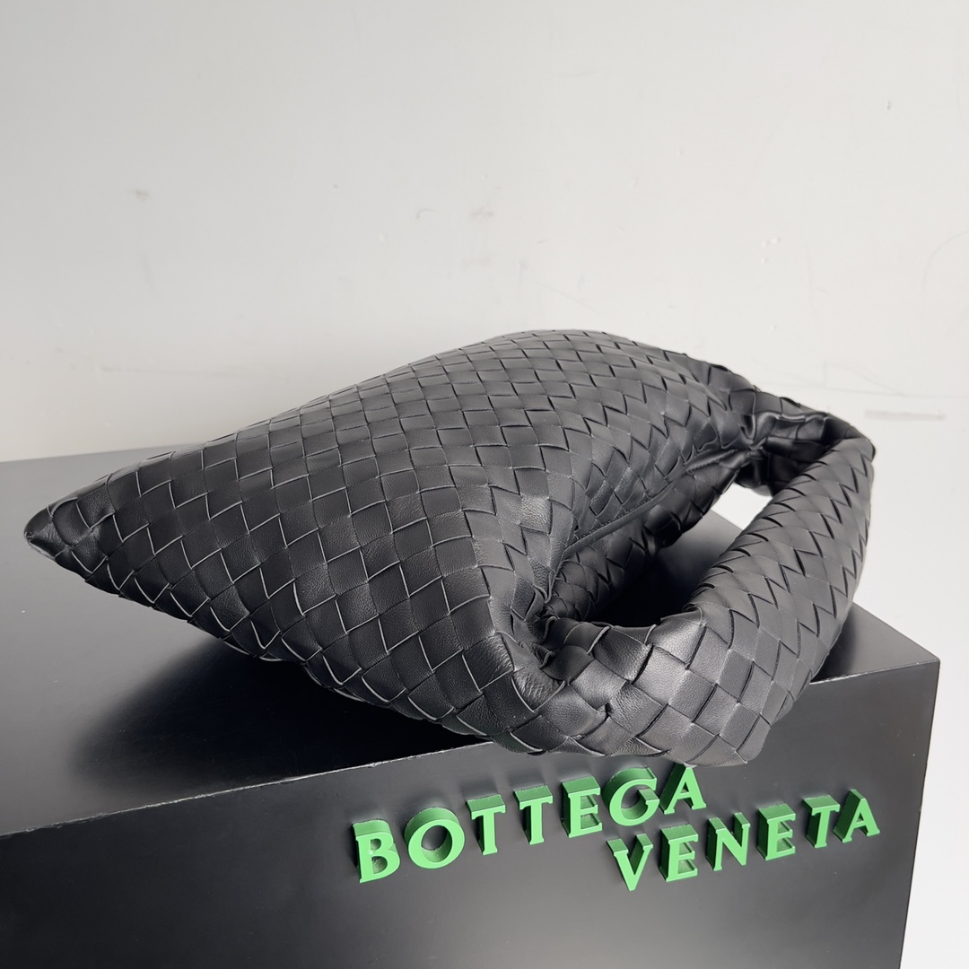 Bottega Veneta-Small Calfskin Hop Hobo Bag