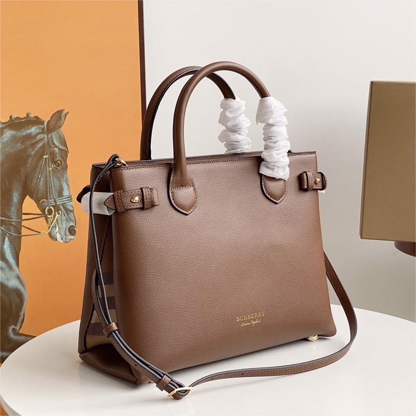 Burberry-The Banner Banner handbag