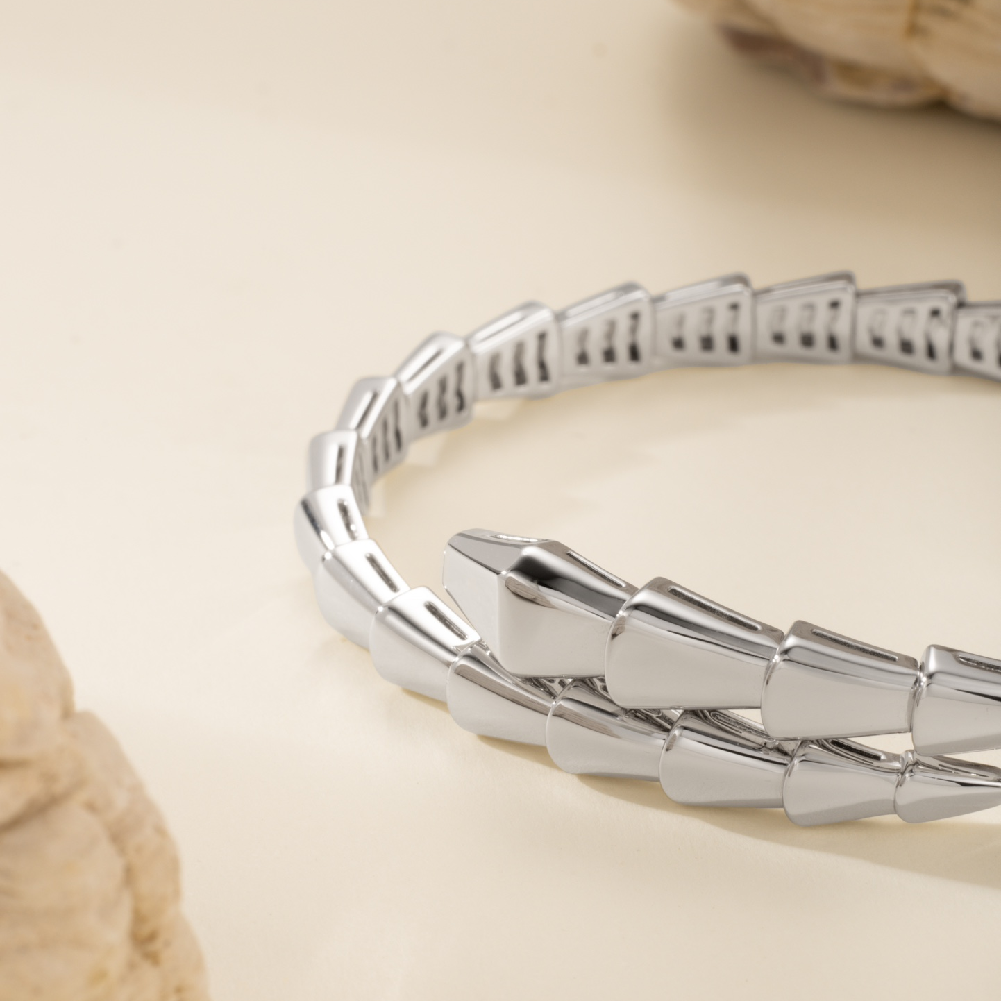 BVLGARI- SERPENTI Snake Bracelet