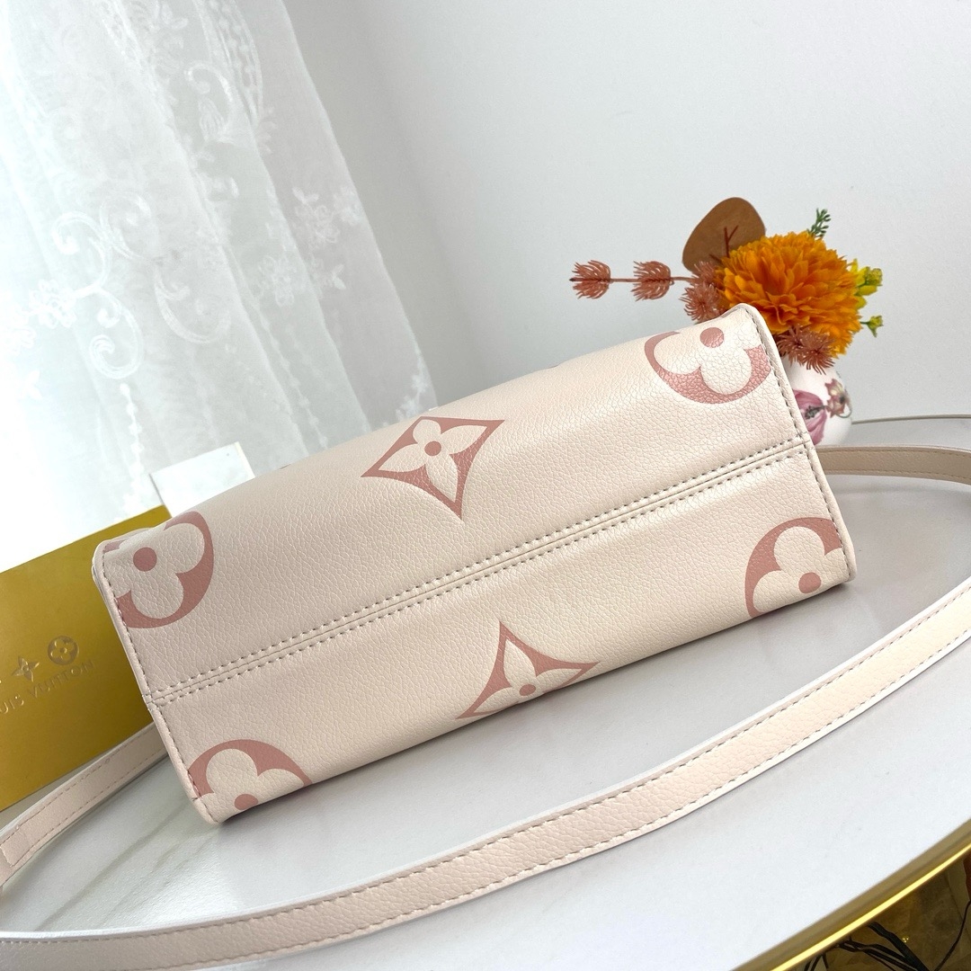 LV-Monogram onthego