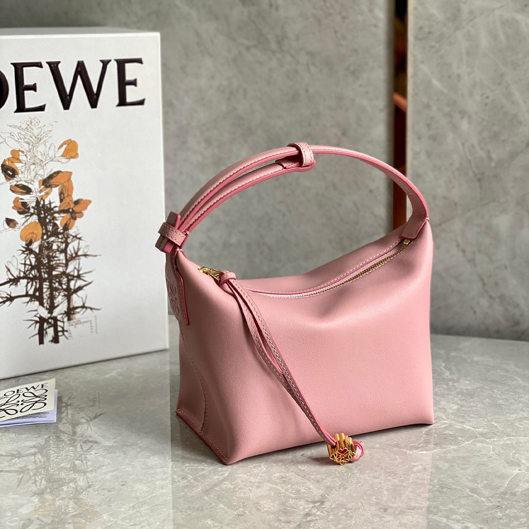 LOEWE-cubi
