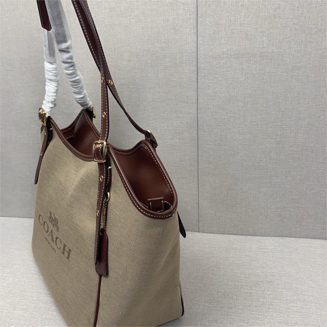 Coach-Tote bag shoulder bag