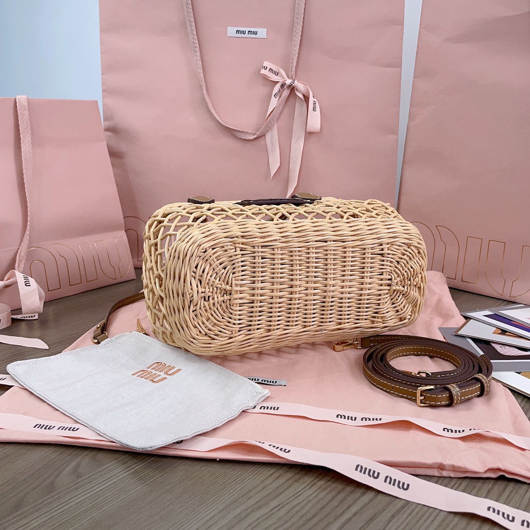 MiuMiu-Summer vacation style new woven hollow vegetable basket
