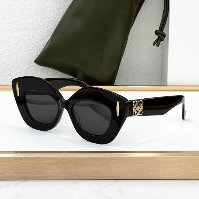 LOEWE-Cat Eye Frame Sunglasses