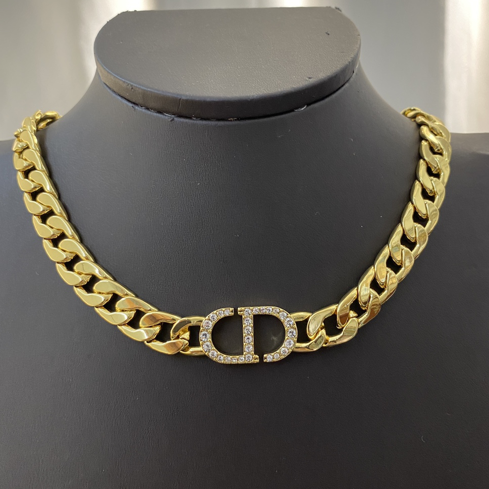 DIOR - Diamond Logo Necklace