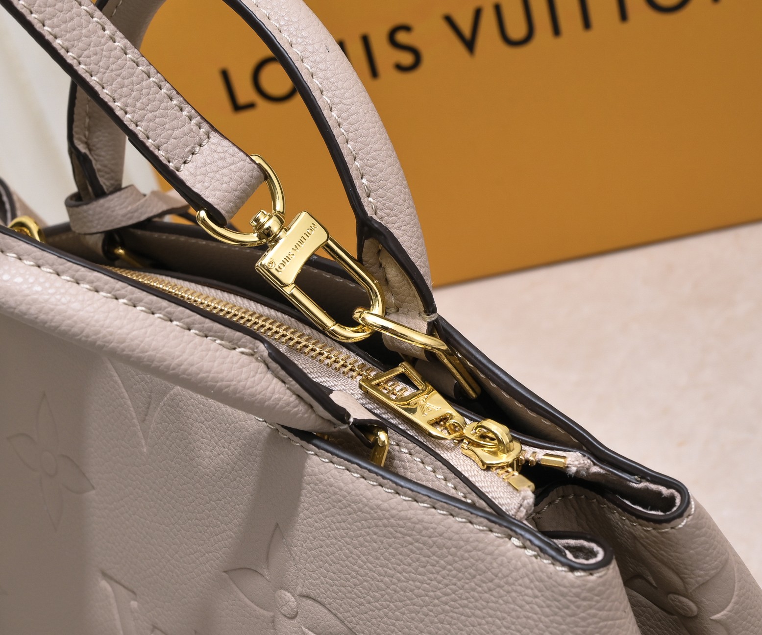 LOUIS VUITTON - LV GRAND PALAIS Leather Handbag Brown