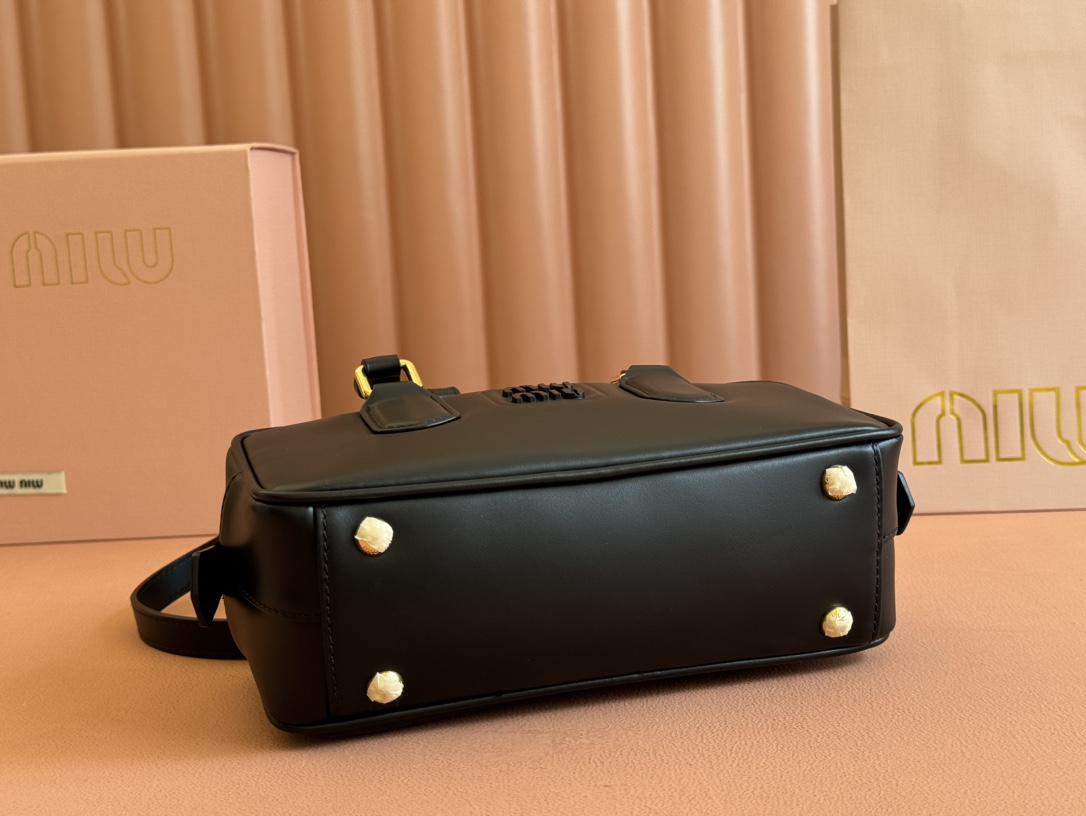 MIU MIU - Arcadie Leather Mini Shoulder Bag Black