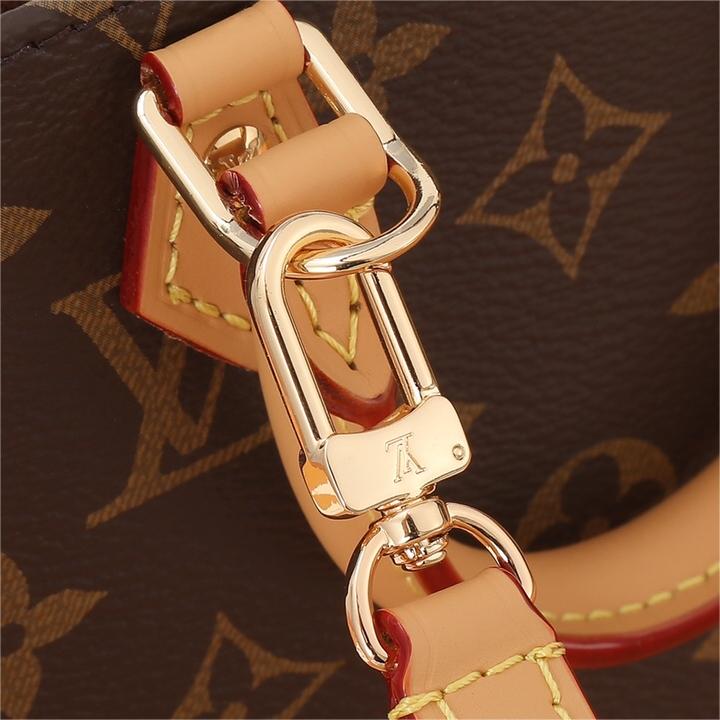 LV-PETIT SAC PLAT handbag