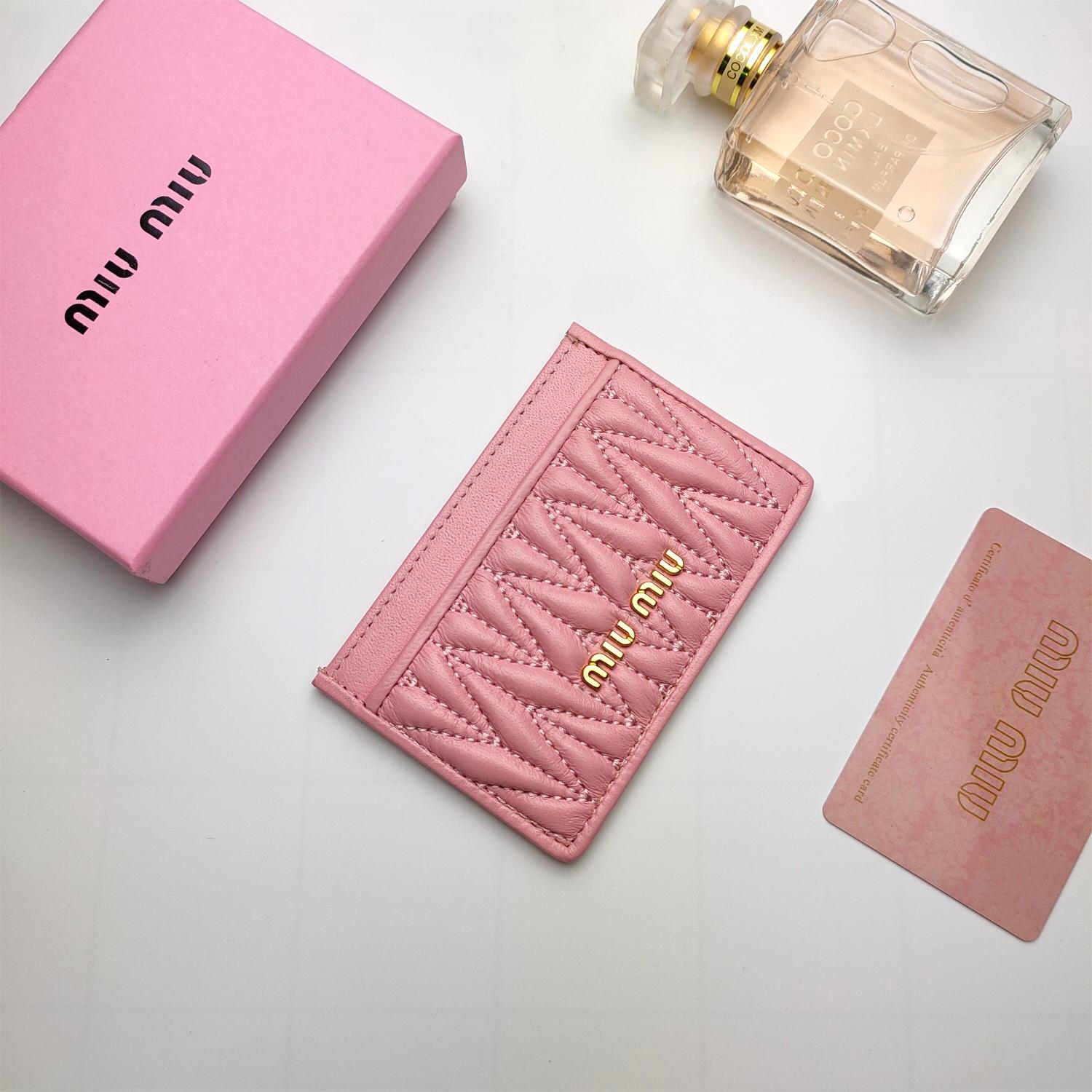 MIU MIU-Classic jacquard embossed design