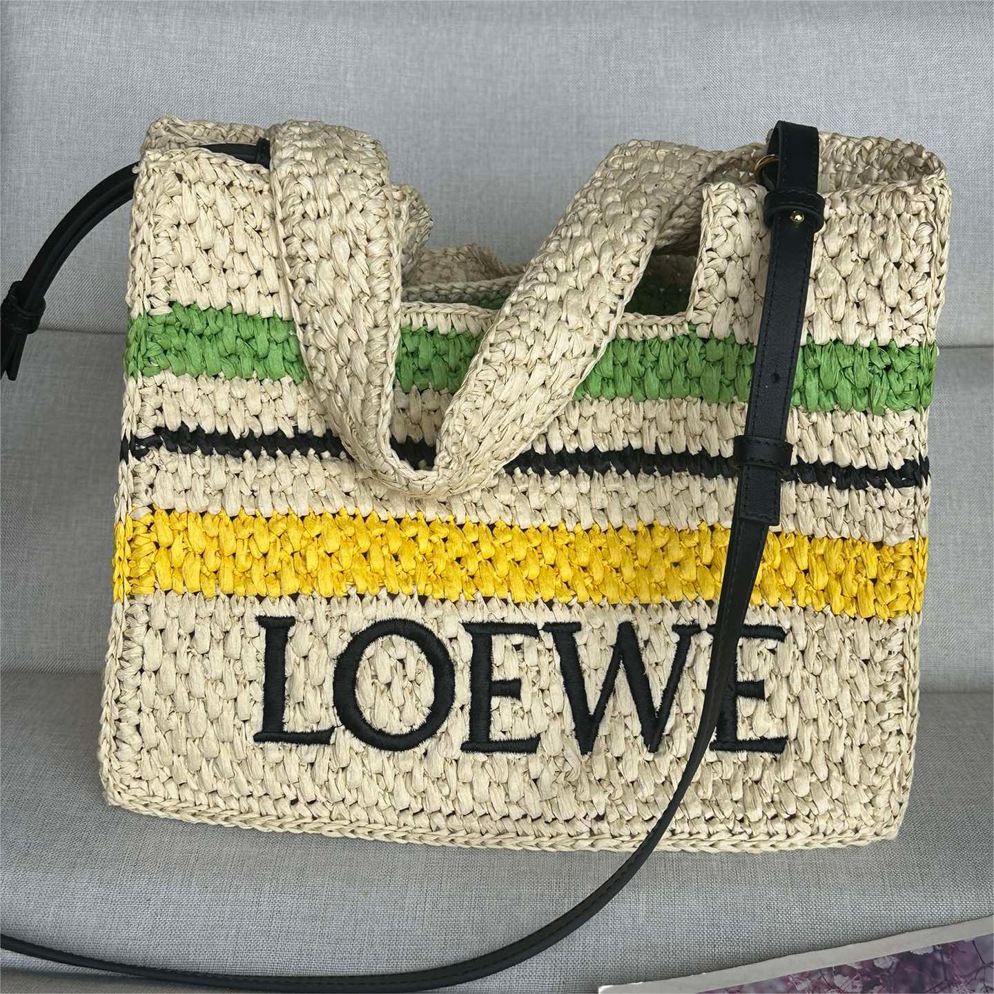 LOEWE-font tote