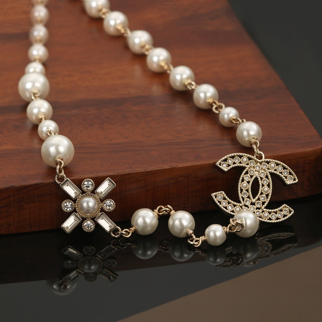 Chanel-Double C pearl necklace