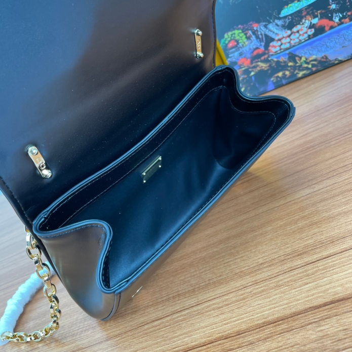 Dolce Gabbana-Real gold logo crossbody bag