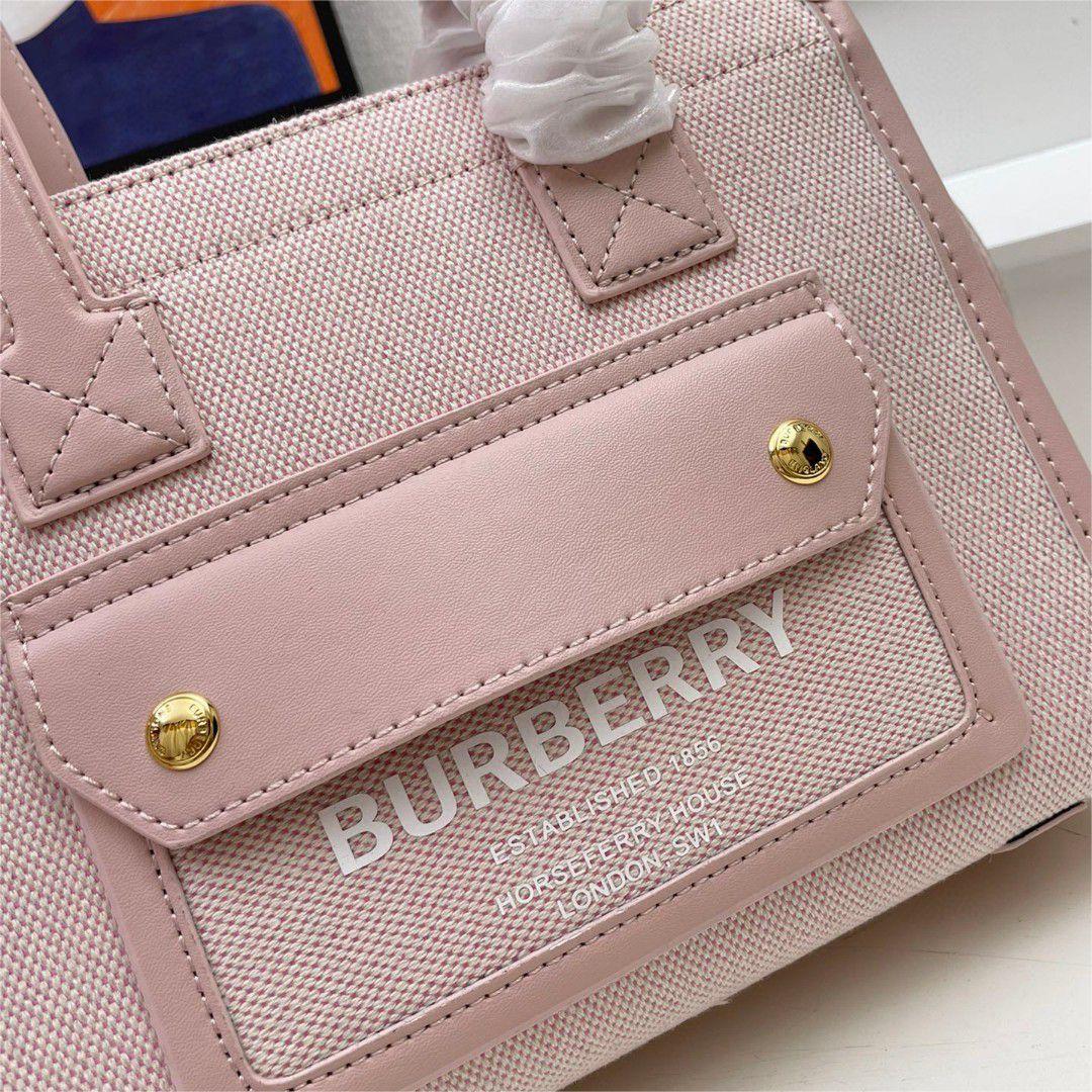 Burberry-Freya Frey bag