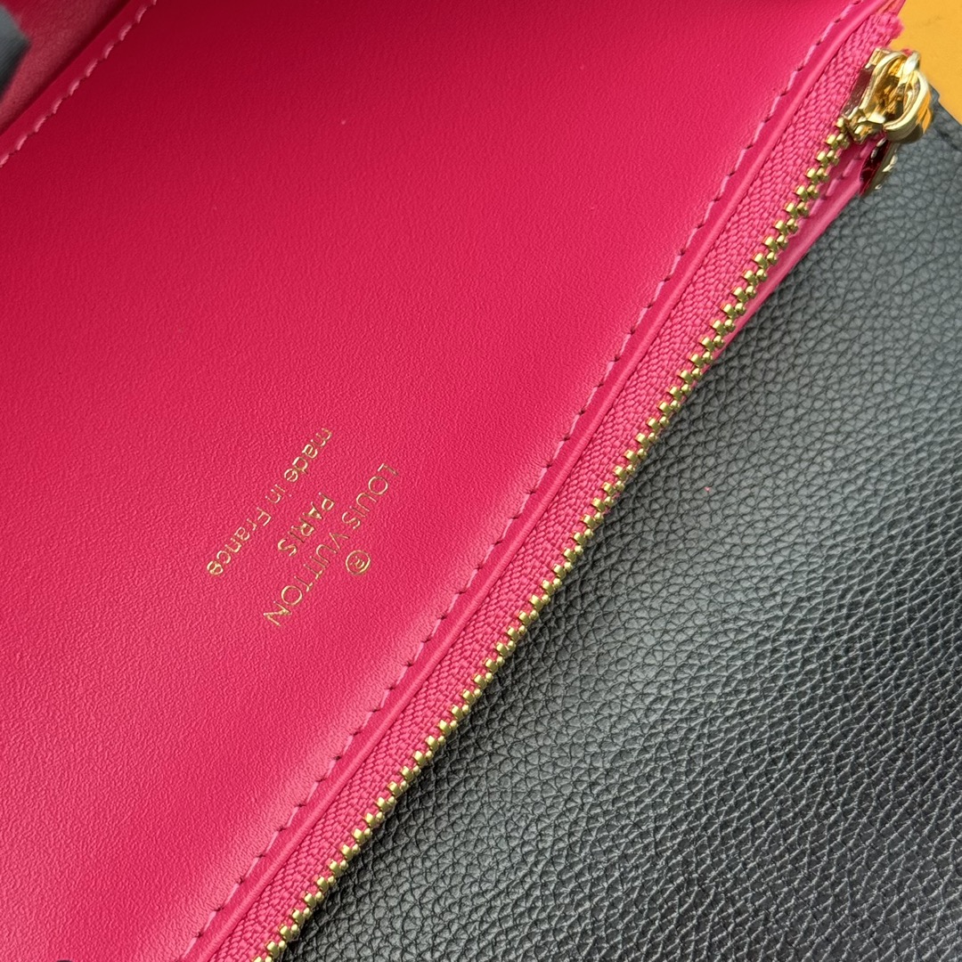 LOUIS VUITTON - LV Capucines Taurillon Leather Capucine Wallet Black