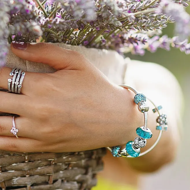 How to preserve Fefiday jewelry?