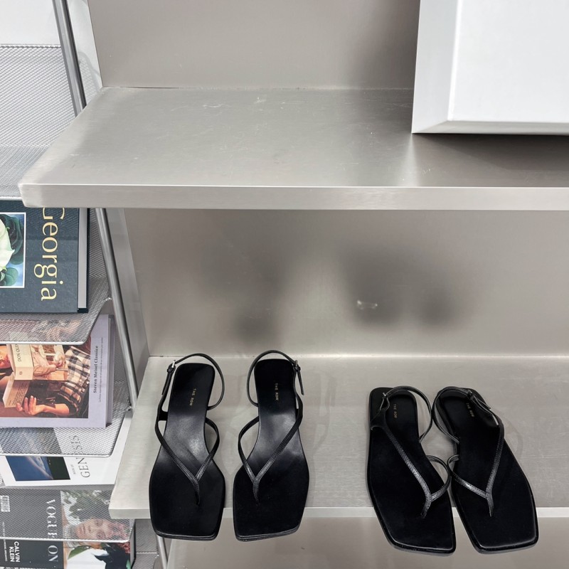 𝐓𝐇𝐄 𝐑𝐎𝐖|𝟐𝟎𝟐𝟐/𝐒𝐒 𝐧𝐞𝐰 New The row 2022/fw Retro Minimalist Sandals