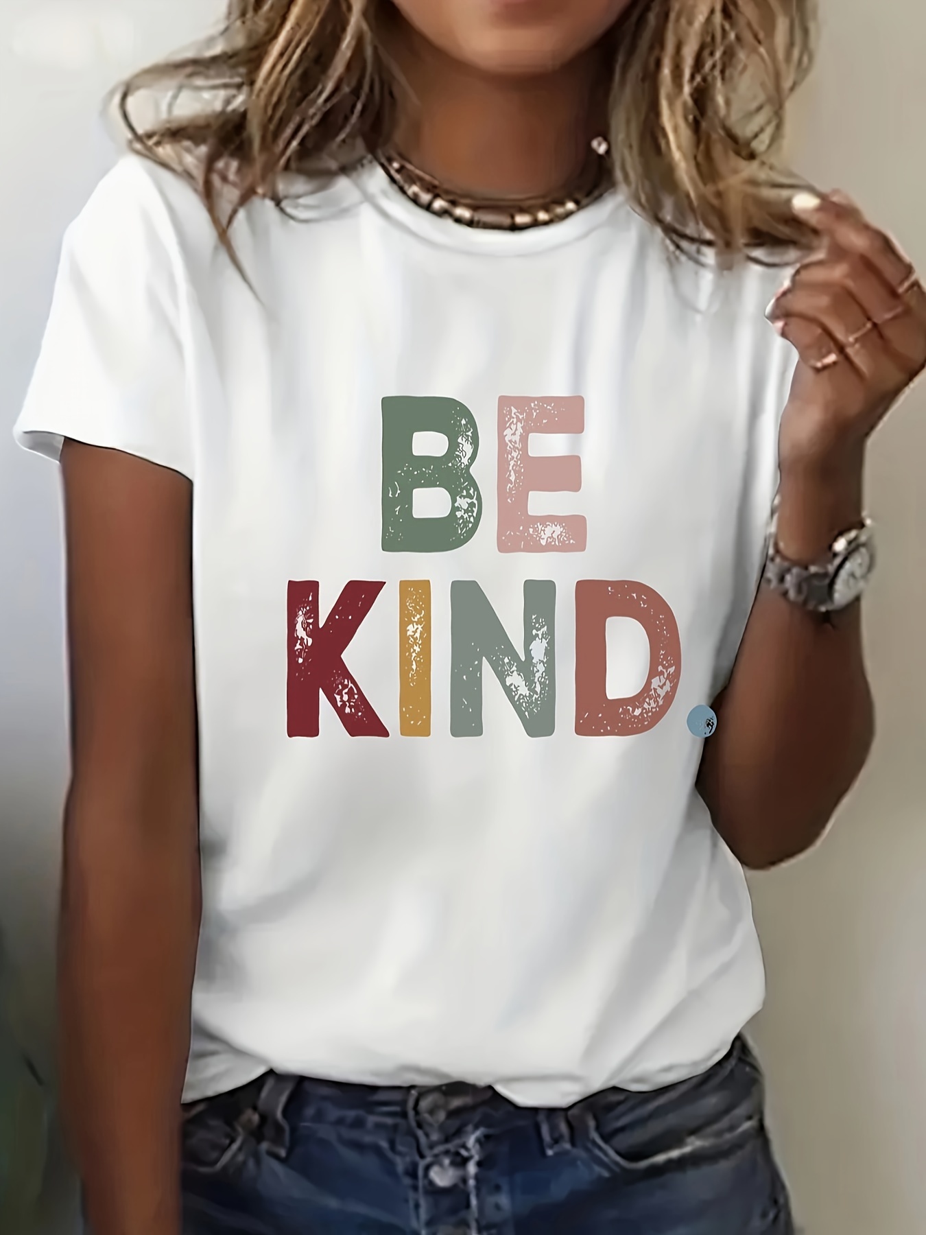 Fashionable Womens Graphic Print T-Shirt - Casual Short Sleeve Crew Neck Top - Lightweight & Breathable For Spring & Summer Wardrobe