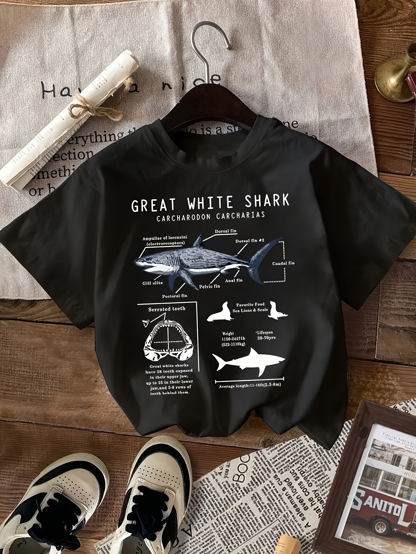 Shark Print Crew Neck T-shirt, Casual Short Sleeve Top For Spring & Summer, Women's Clothing