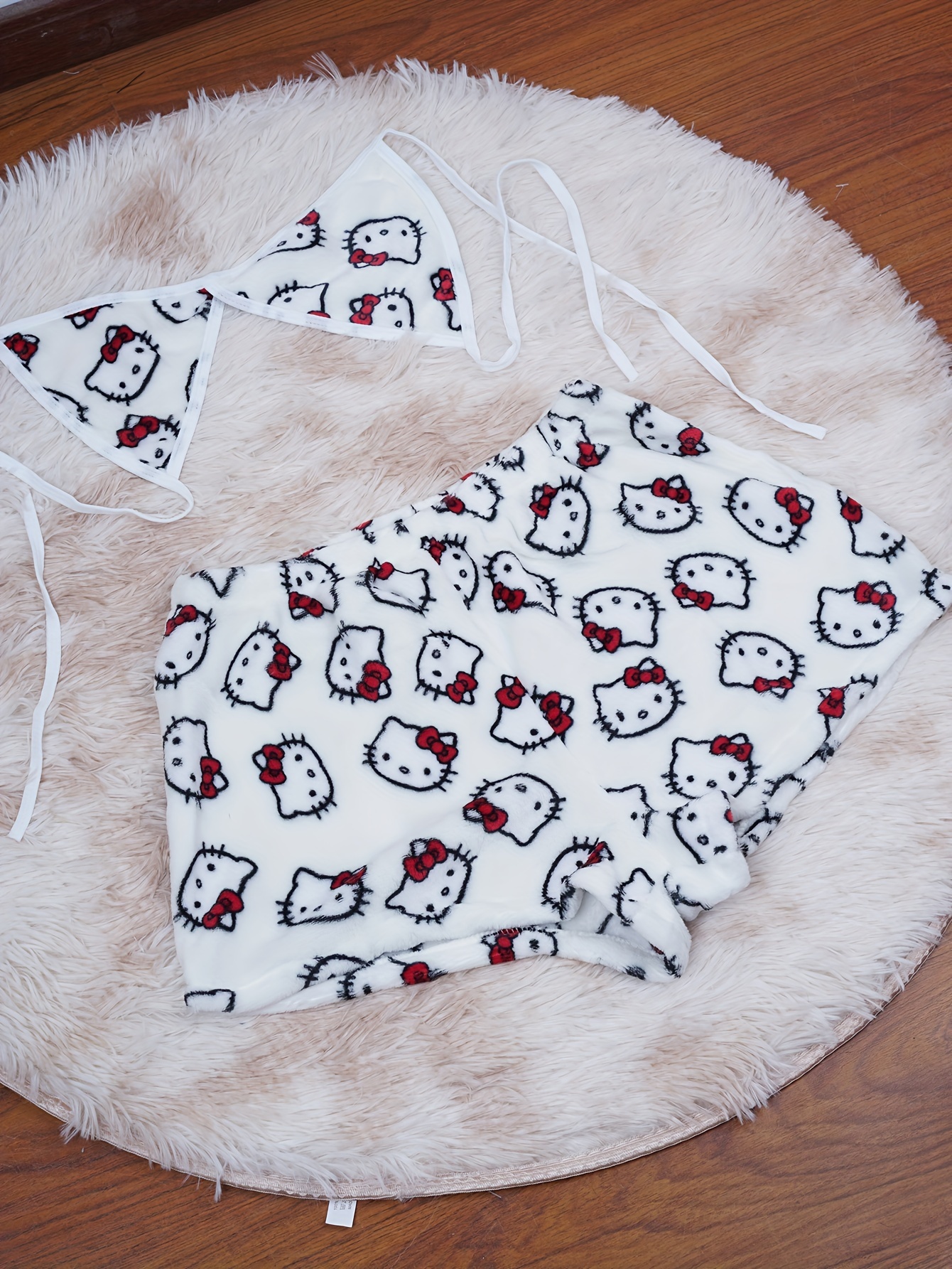 Women's 2-Piece Hello Kitty Pajama Set, Cute Cartoon Print Sleepwear, Soft Fleece Thickened Sleep Wear For Home