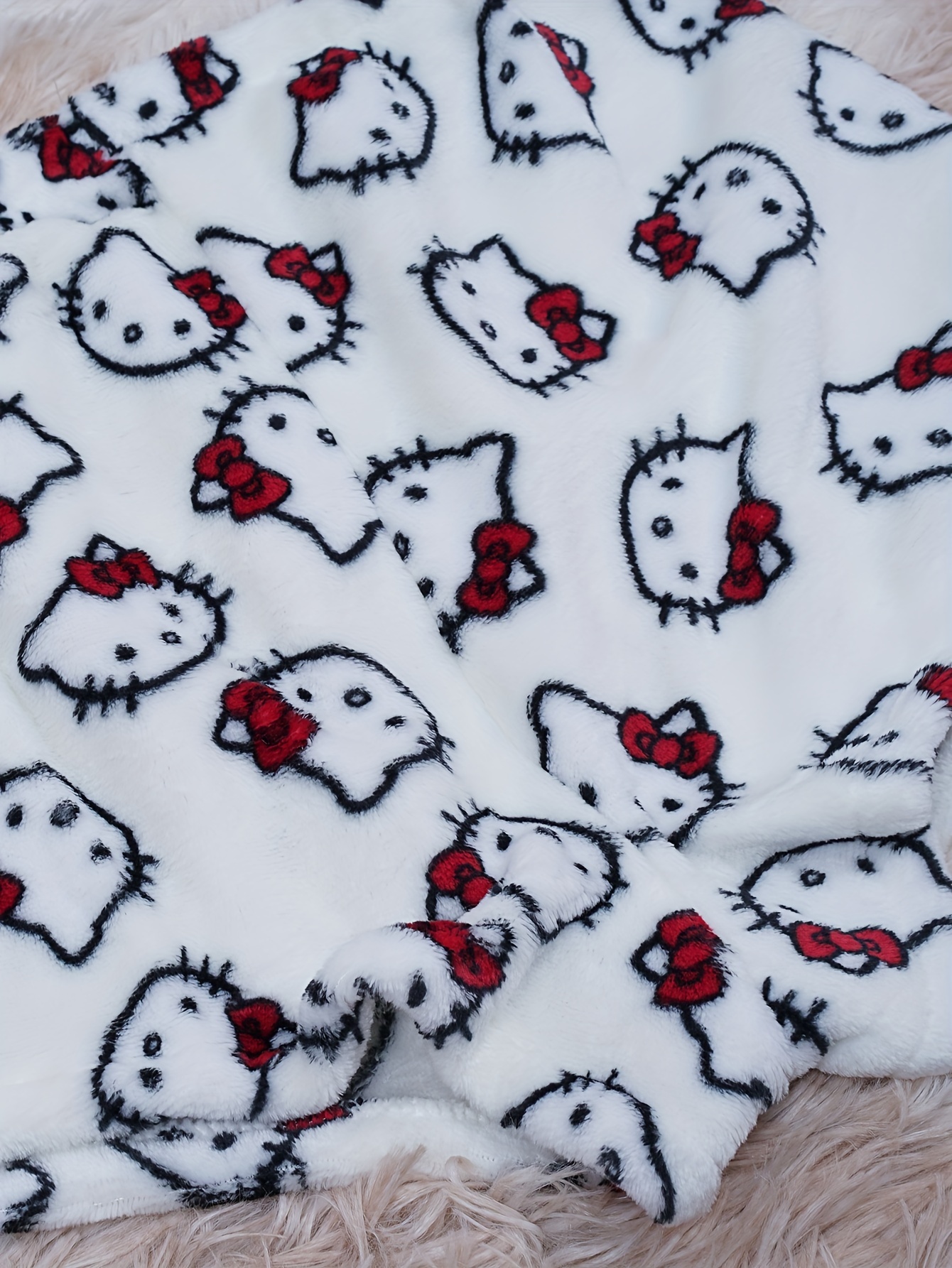 Women's 2-Piece Hello Kitty Pajama Set, Cute Cartoon Print Sleepwear, Soft Fleece Thickened Sleep Wear For Home