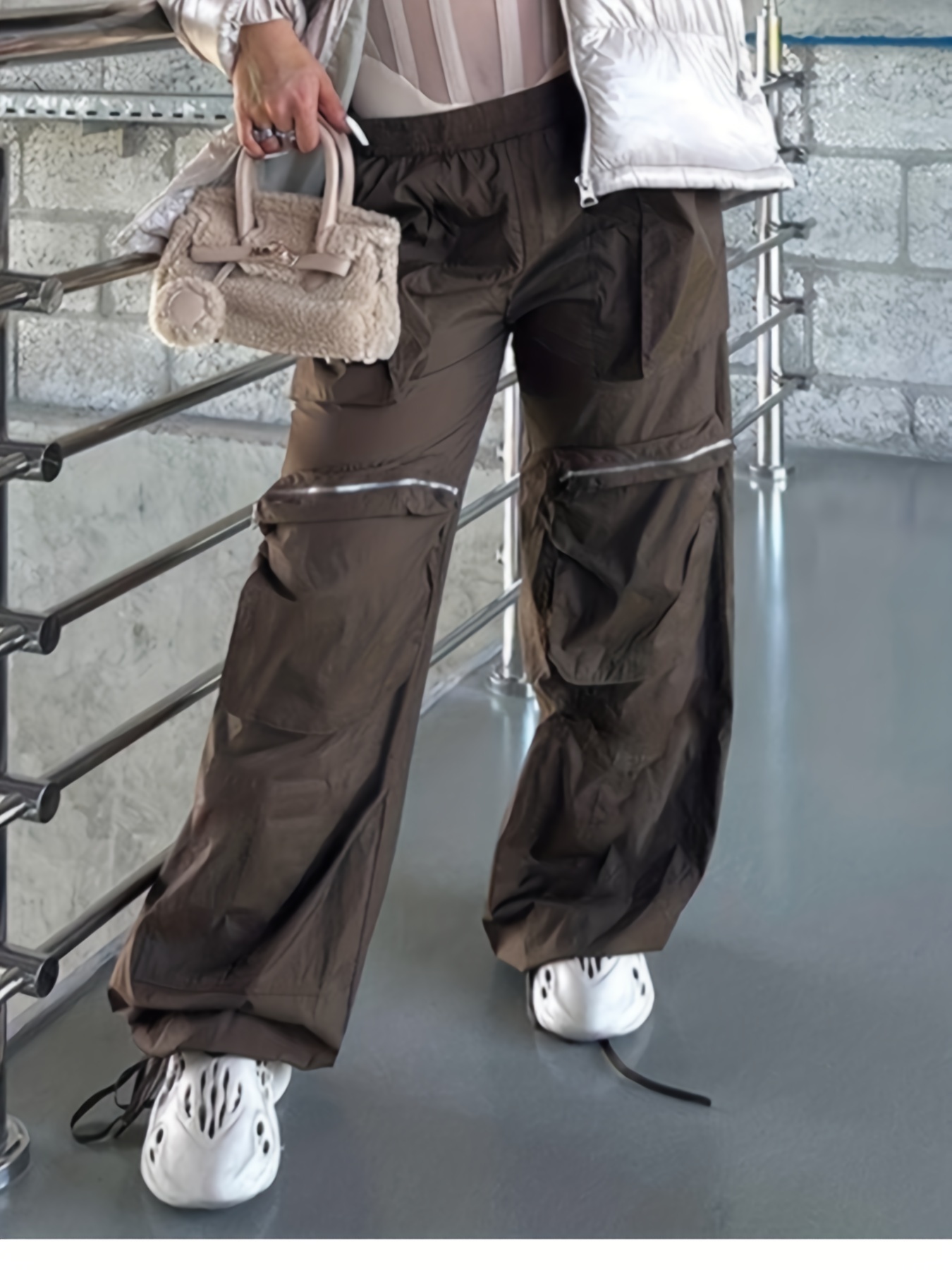 Fashion Y2K Loose Multi Pocket Zipper Pocket Cargo Pants, Casual Sports Loose Wide Leg Pants For Hiking, Women's Athleisure
