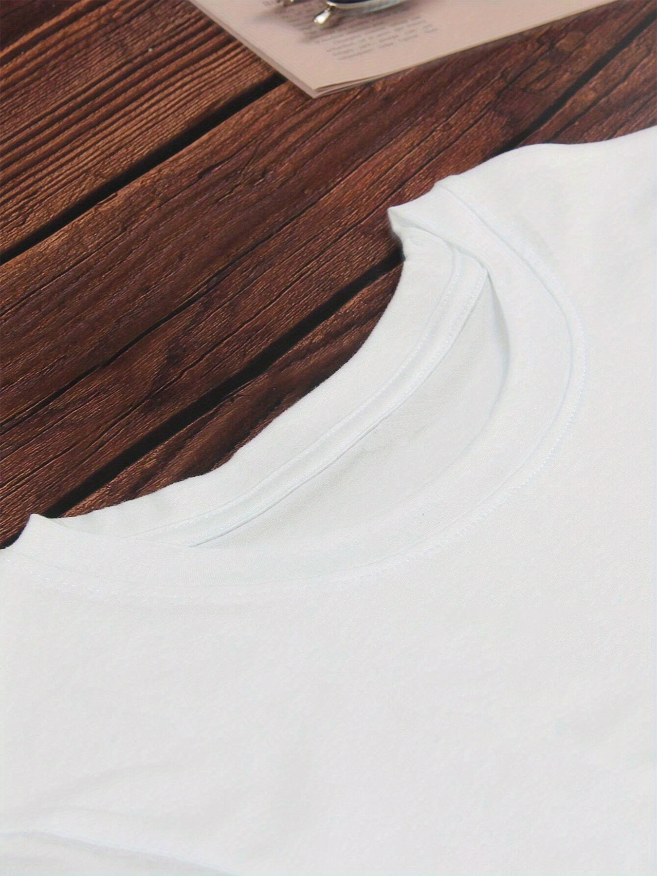 Ghost & Plant Graphic Casual T-Shirt, Round Neck Loose Fit Short Sleeves Sports Tee, Halloween Women's Clothing